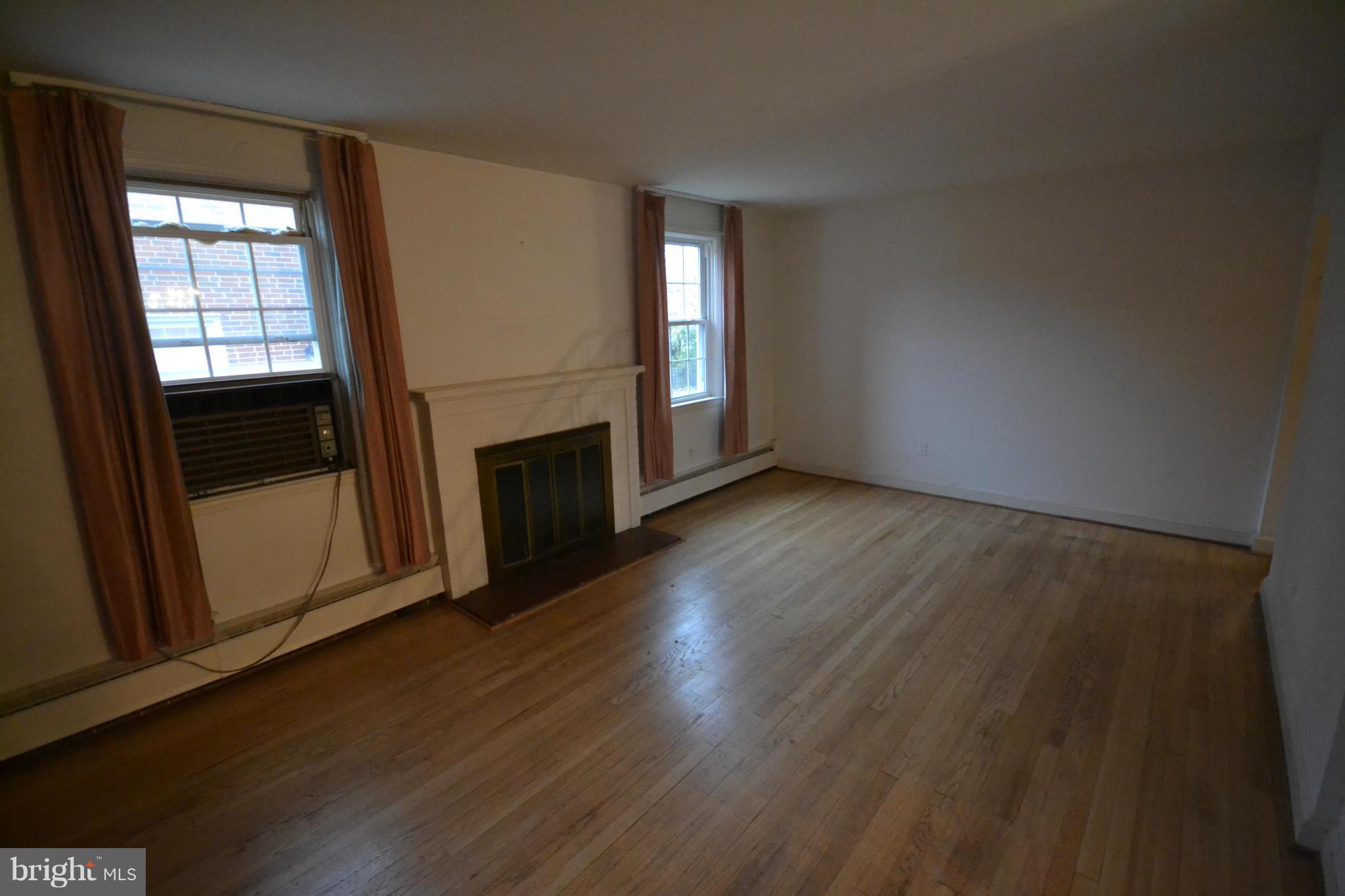 3317 Marnat Road Pikesville, MD 21208 - Photo 2 of 19 Living Room