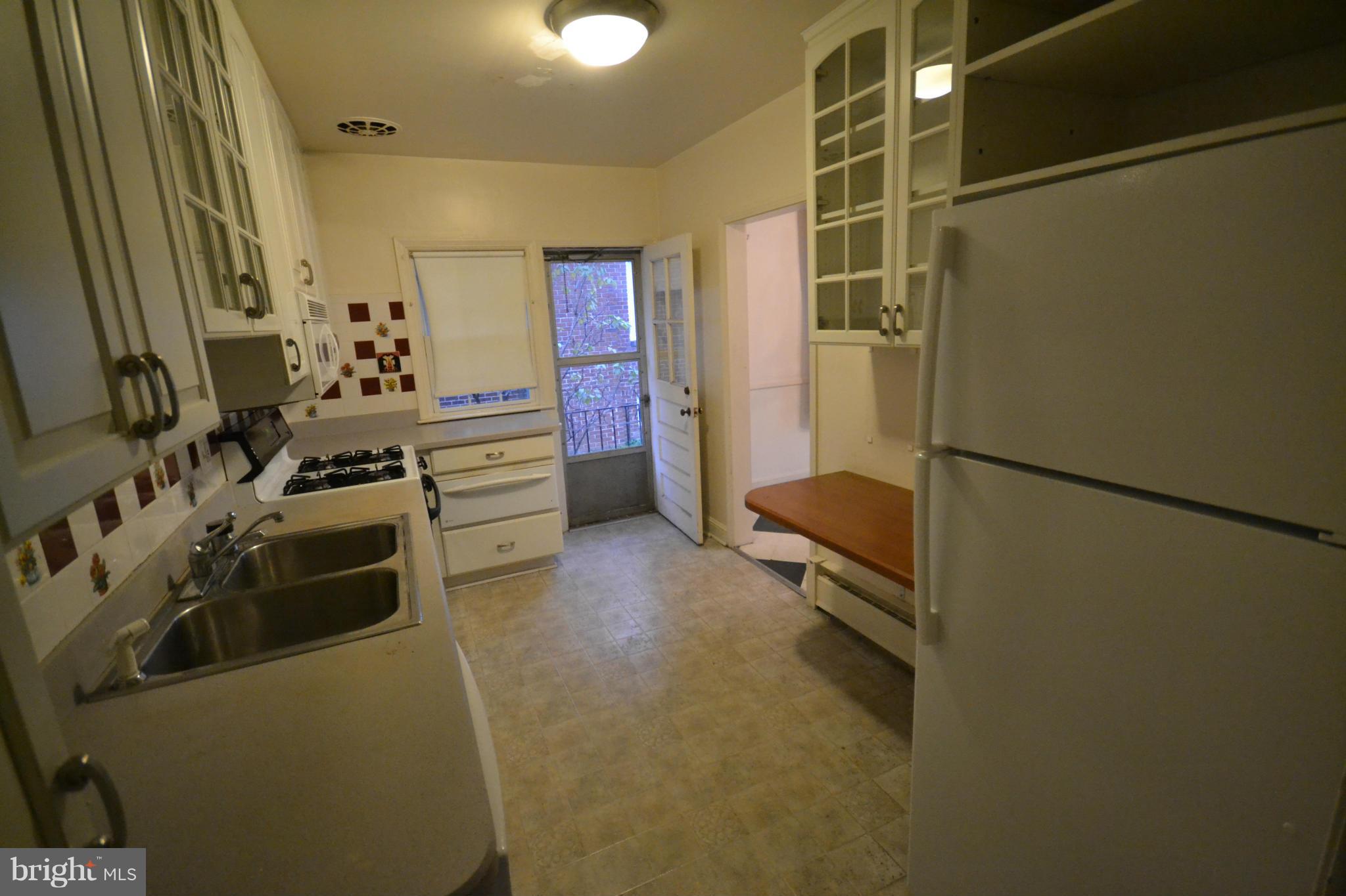 3317 Marnat Road Pikesville, MD 21208 - Photo 6 of 19 Kitchen