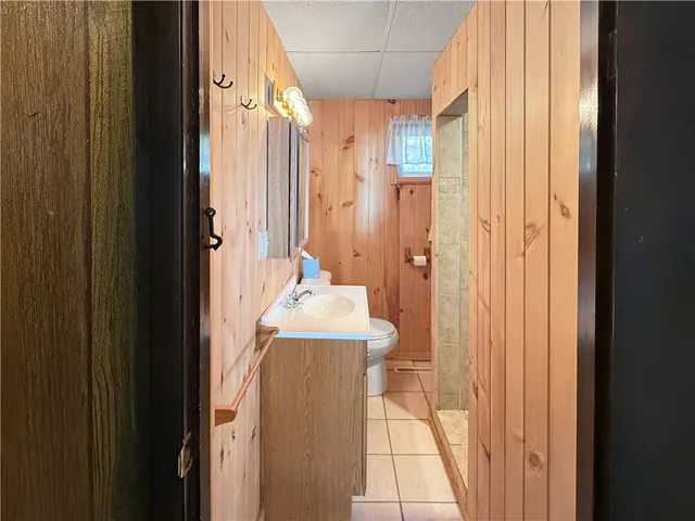 $199,000 | 2258 Knights Lane, Carlton, NY 14571