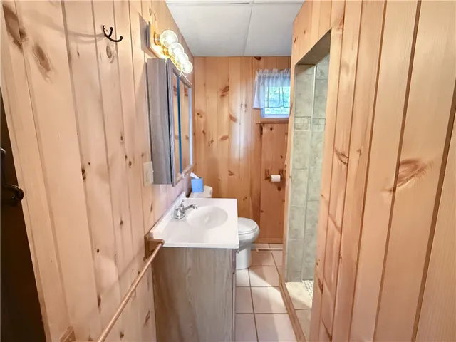 $199,000 | 2258 Knights Lane, Carlton, NY 14571