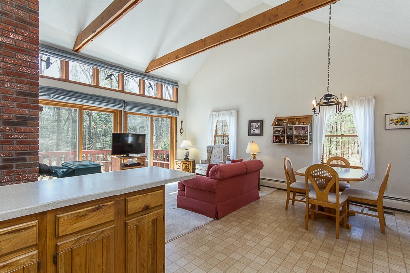 279 Wilsons Crossing Road Auburn, NH 03032 - Photo 9 of 35 Gallery Image 9