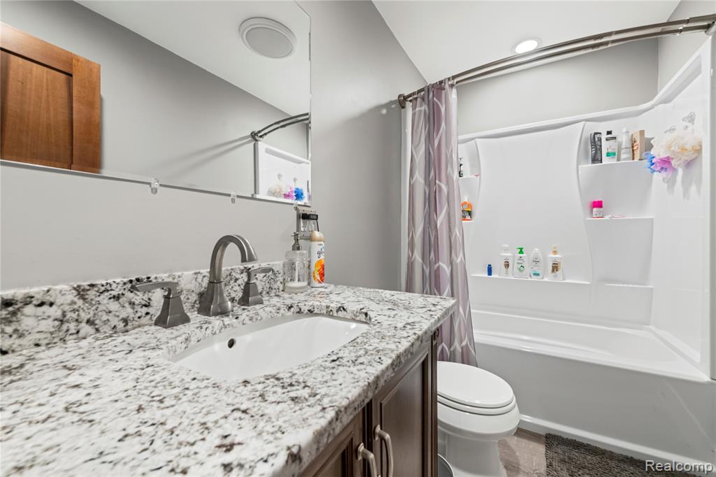 24342 Wick Road Taylor, MI 48180 - Photo 21 of 34 Gallery Image 21