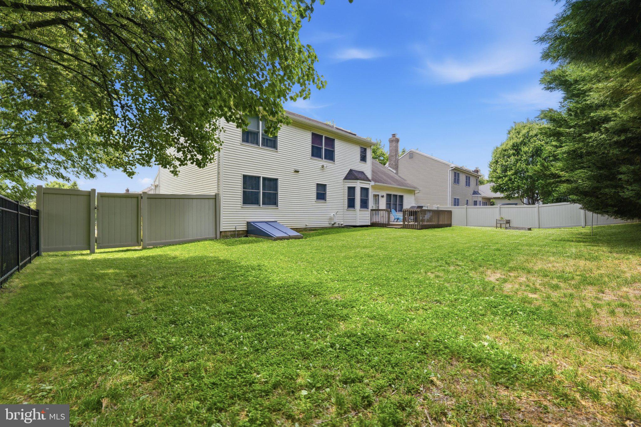 4095 Ross Road Bethlehem, PA 18020 - Photo 10 of 48