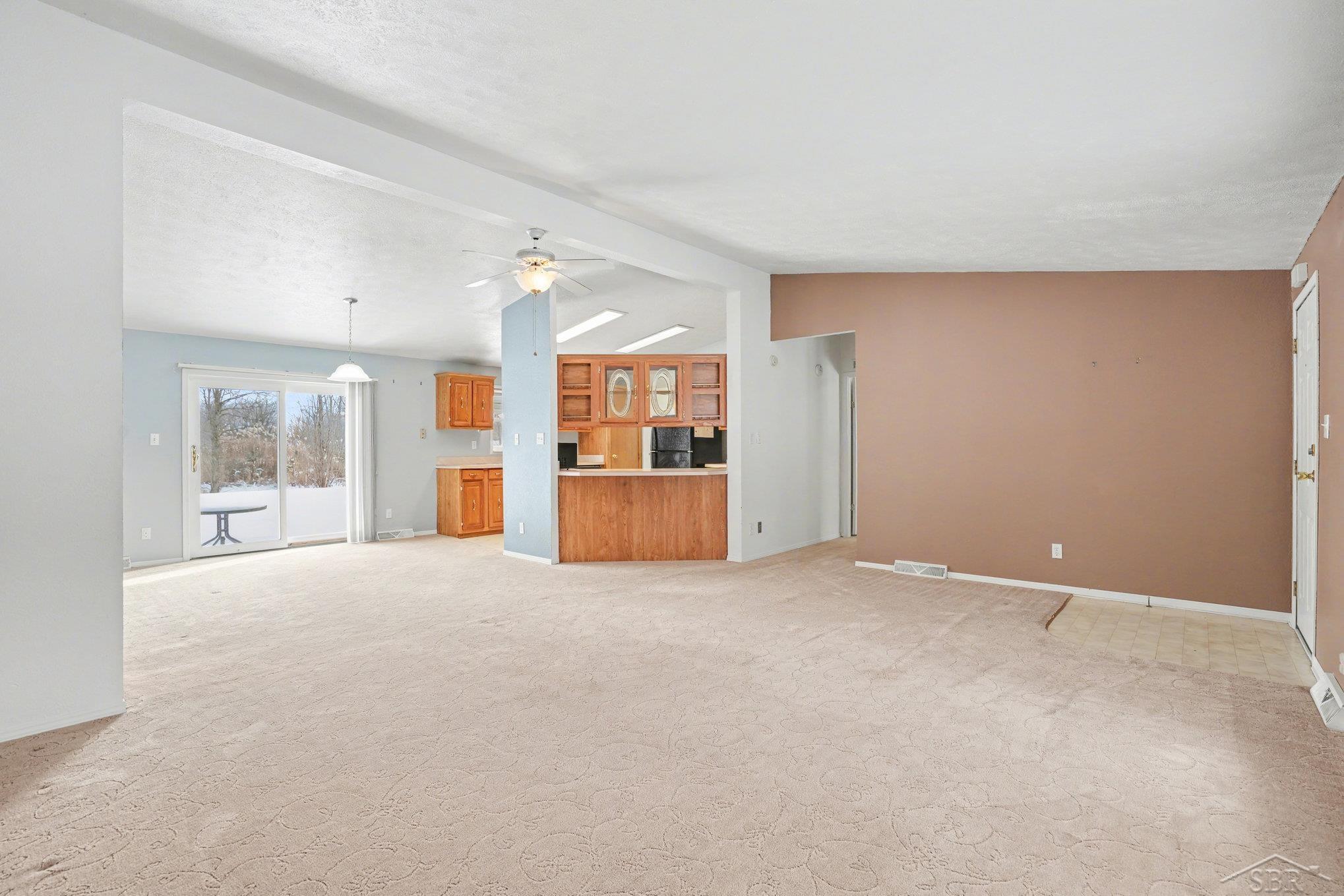 4030 Maloney Road Pinconning, MI 48650 - Photo 4 of 25