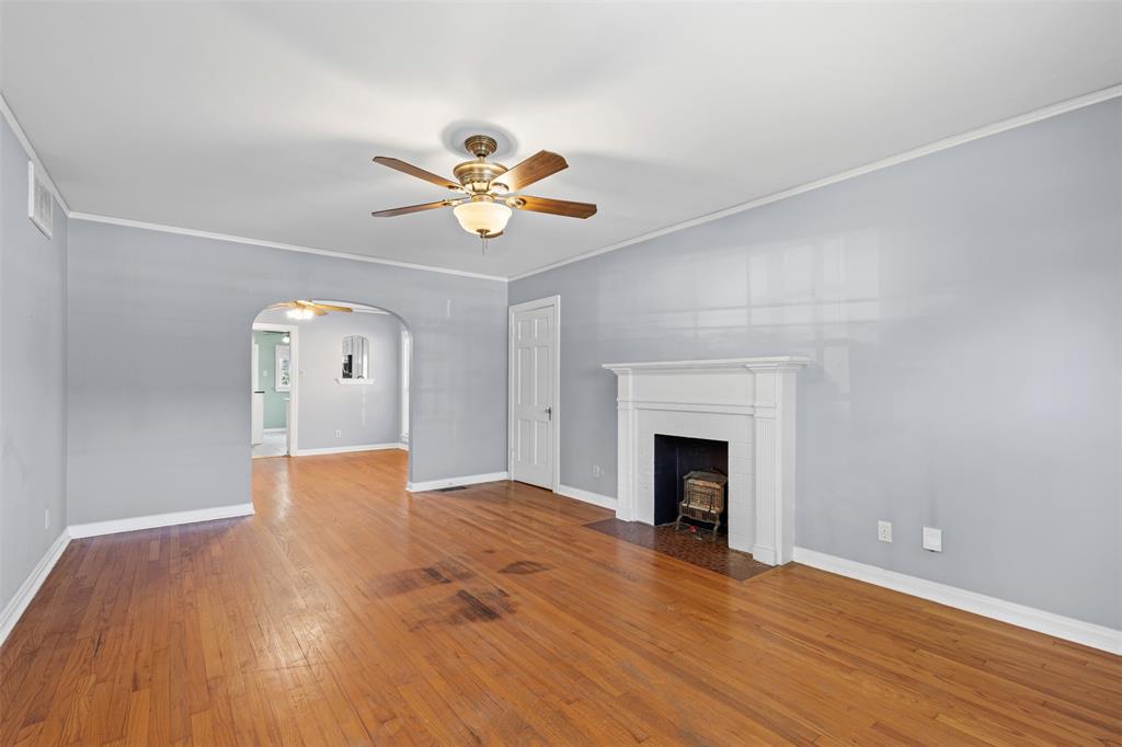 5834 Goodwin Avenue Dallas, TX 75206 - Photo 7 of 31