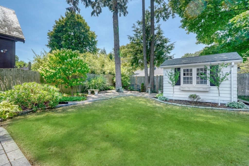 46 Country Club Road Melrose, MA 02176 - Photo 35 of 41 Gallery Image 35