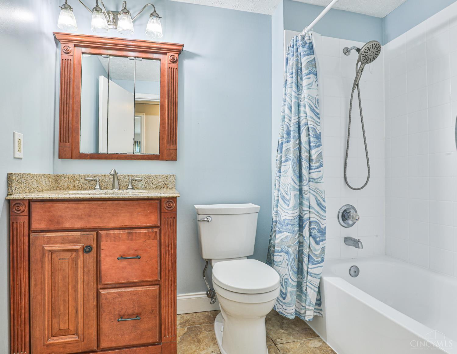 2280 Chesterfield Lane Batavia, OH 45103 - Photo 15 of 46