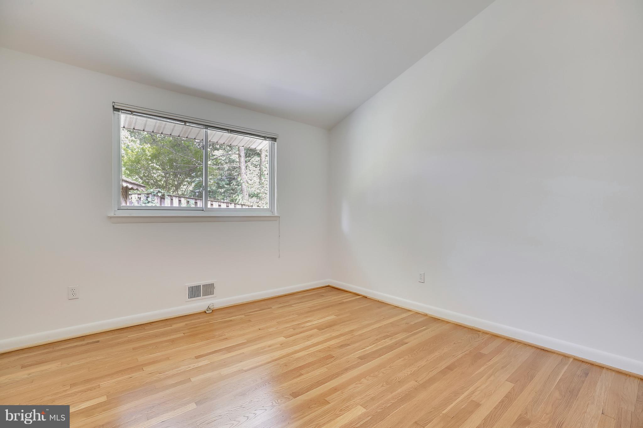 11101 Bybee Street Silver Spring, MD 20902 - Photo 14 of 30 Bedroom 4