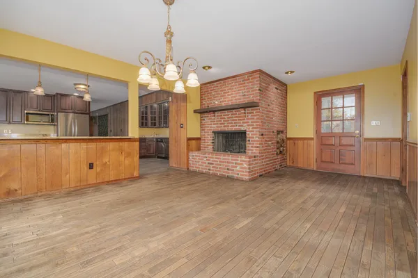 a hallway with cabinets