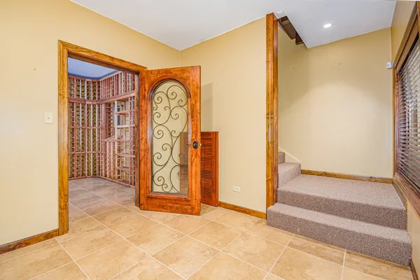 $389,500 | 4715 East Richview Road, Mount Vernon, IL 62864