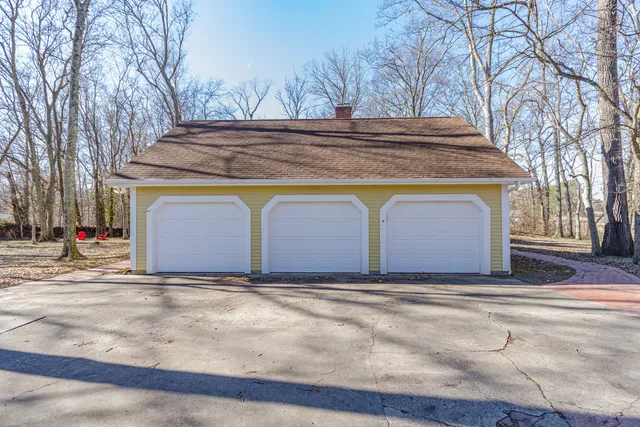 $389,500 | 4715 East Richview Road, Mount Vernon, IL 62864