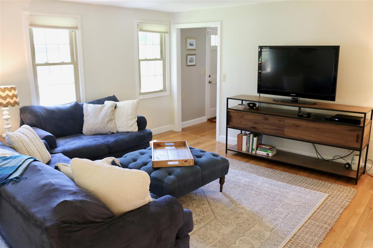 154 Exeter Road Hampton, NH 03842 - Photo 5 of 24