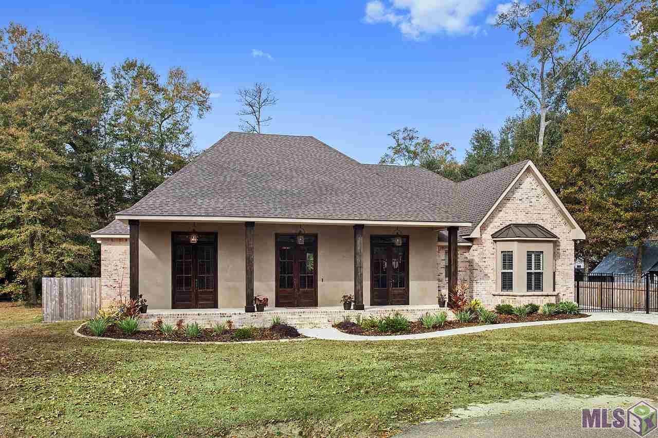 720 Ramon Street Mandeville, LA 70448 - Photo 1 of 21 Gallery Image 1
