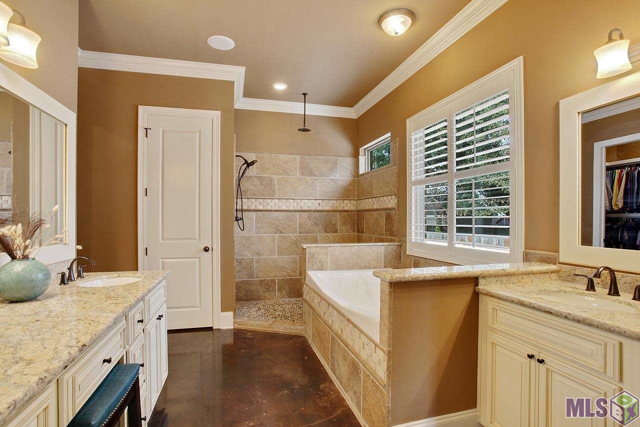 720 Ramon Street Mandeville, LA 70448 - Photo 8 of 21 Gallery Image 8
