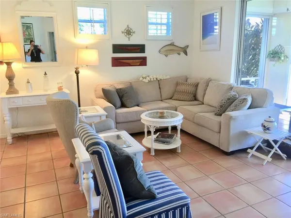 $8,800 | 100 Lambiance Circle, Unit 1101, Naples, FL 34108