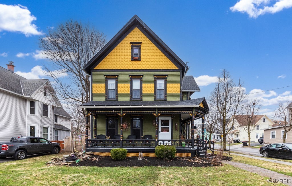 30 School Street Lancaster, NY 14086 - Photo 3 of 50 Classic beautiful look