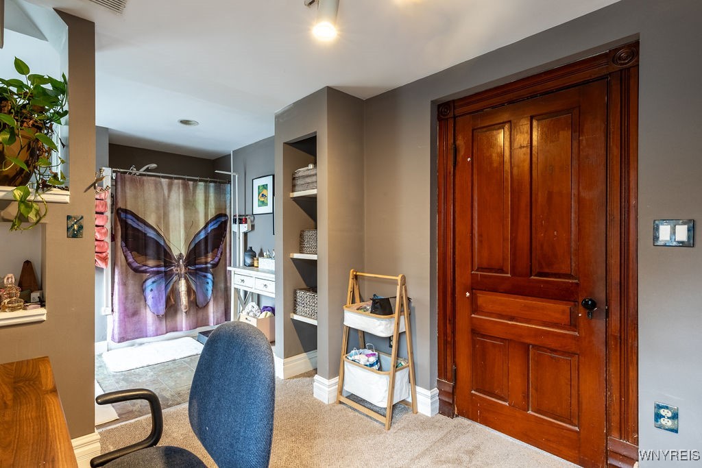 30 School Street Lancaster, NY 14086 - Photo 38 of 50 Second floor main bathroom