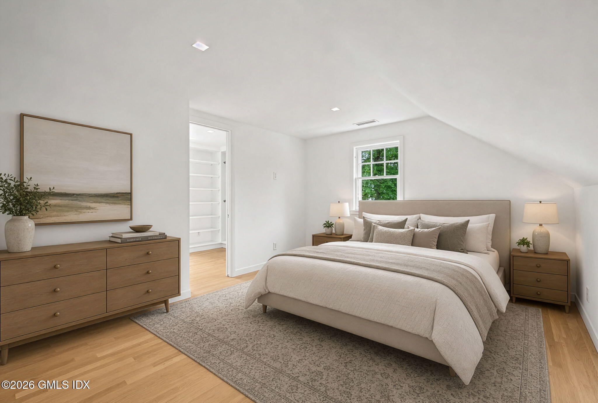 17 Center Road Old Greenwich, CT 06870 - Photo 9 of 22 Primary Bedroom