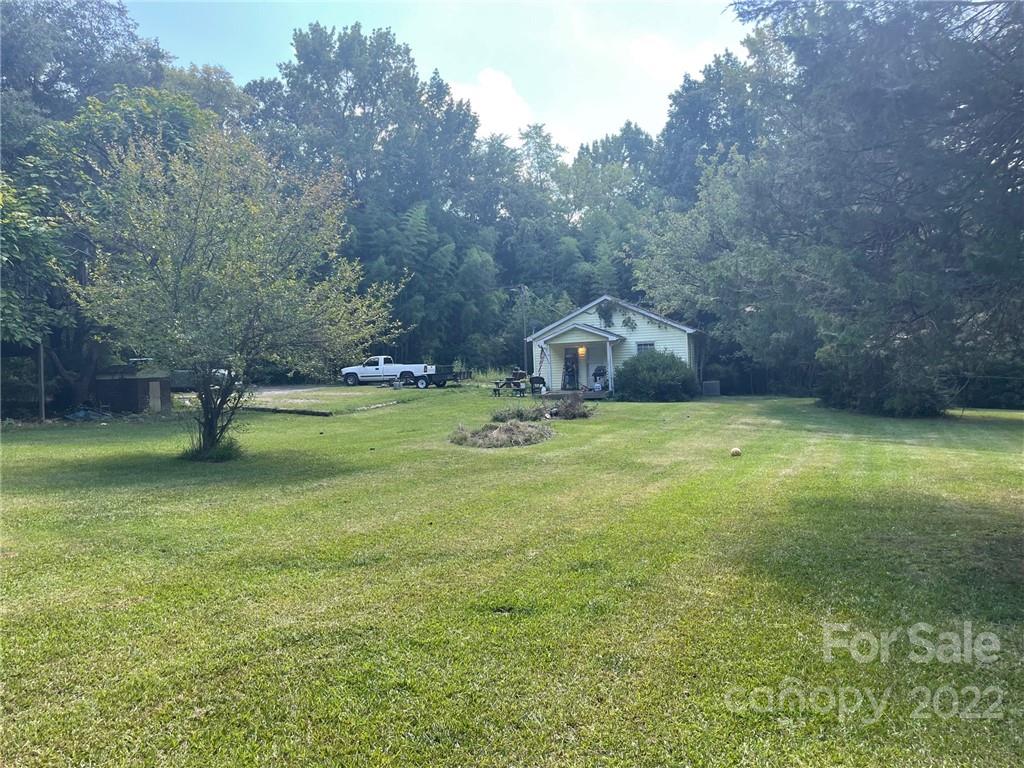 119 Lisa Rayna Road Gastonia, NC 28056 - Photo 1 of 27 Gallery Image 1