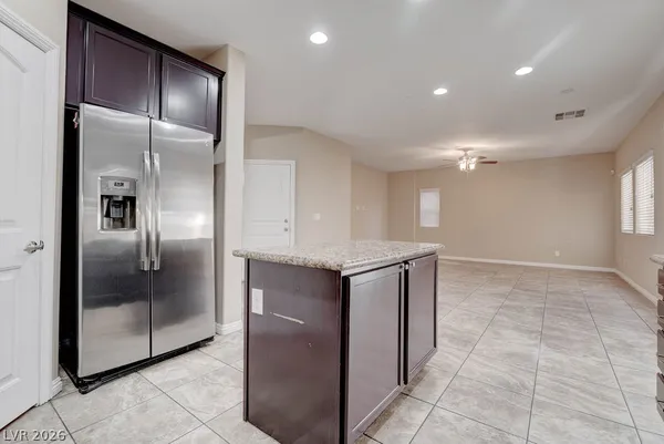 $2,500 | 1067 Fish Pond Avenue, Henderson, NV 89014