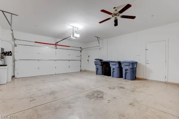 $2,500 | 1067 Fish Pond Avenue, Henderson, NV 89014