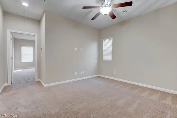 $2,500 | 1067 Fish Pond Avenue, Henderson, NV 89014