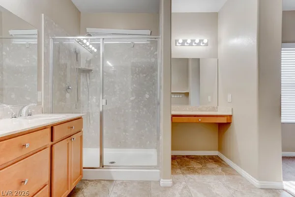 $2,500 | 1067 Fish Pond Avenue, Henderson, NV 89014