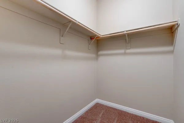 $2,500 | 1067 Fish Pond Avenue, Henderson, NV 89014