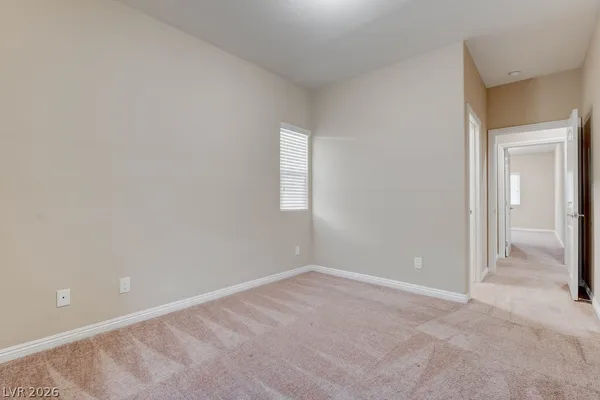 $2,500 | 1067 Fish Pond Avenue, Henderson, NV 89014