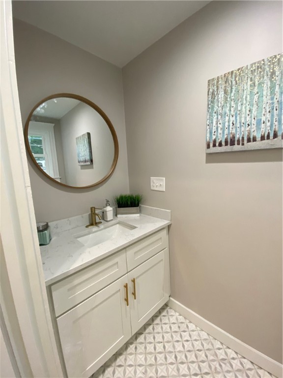 64 Potter Street Pawtucket, RI 02860 - Photo 23 of 41