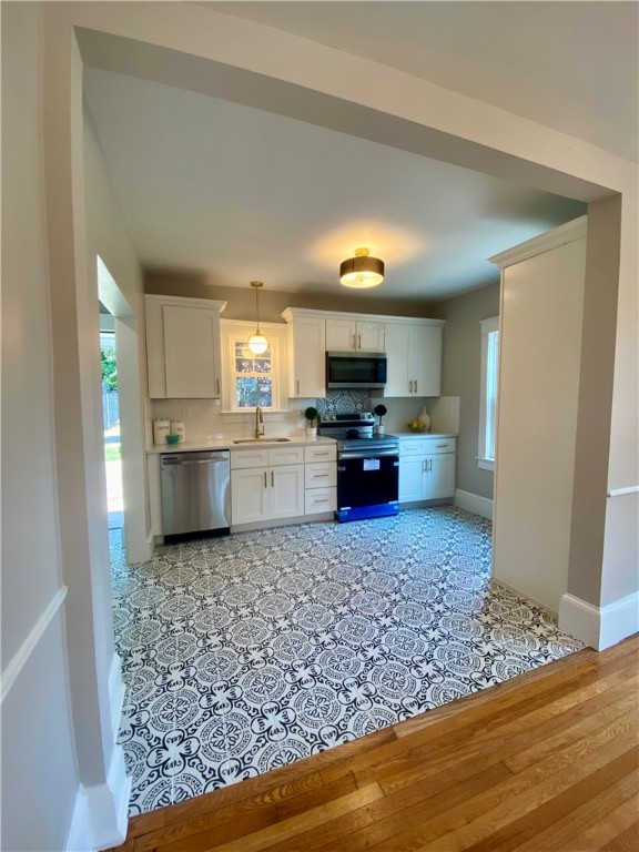 64 Potter Street Pawtucket, RI 02860 - Photo 10 of 41