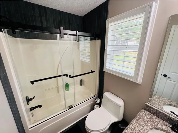 $374,500 | 925 Downing Drive, Bethlehem, GA 30620