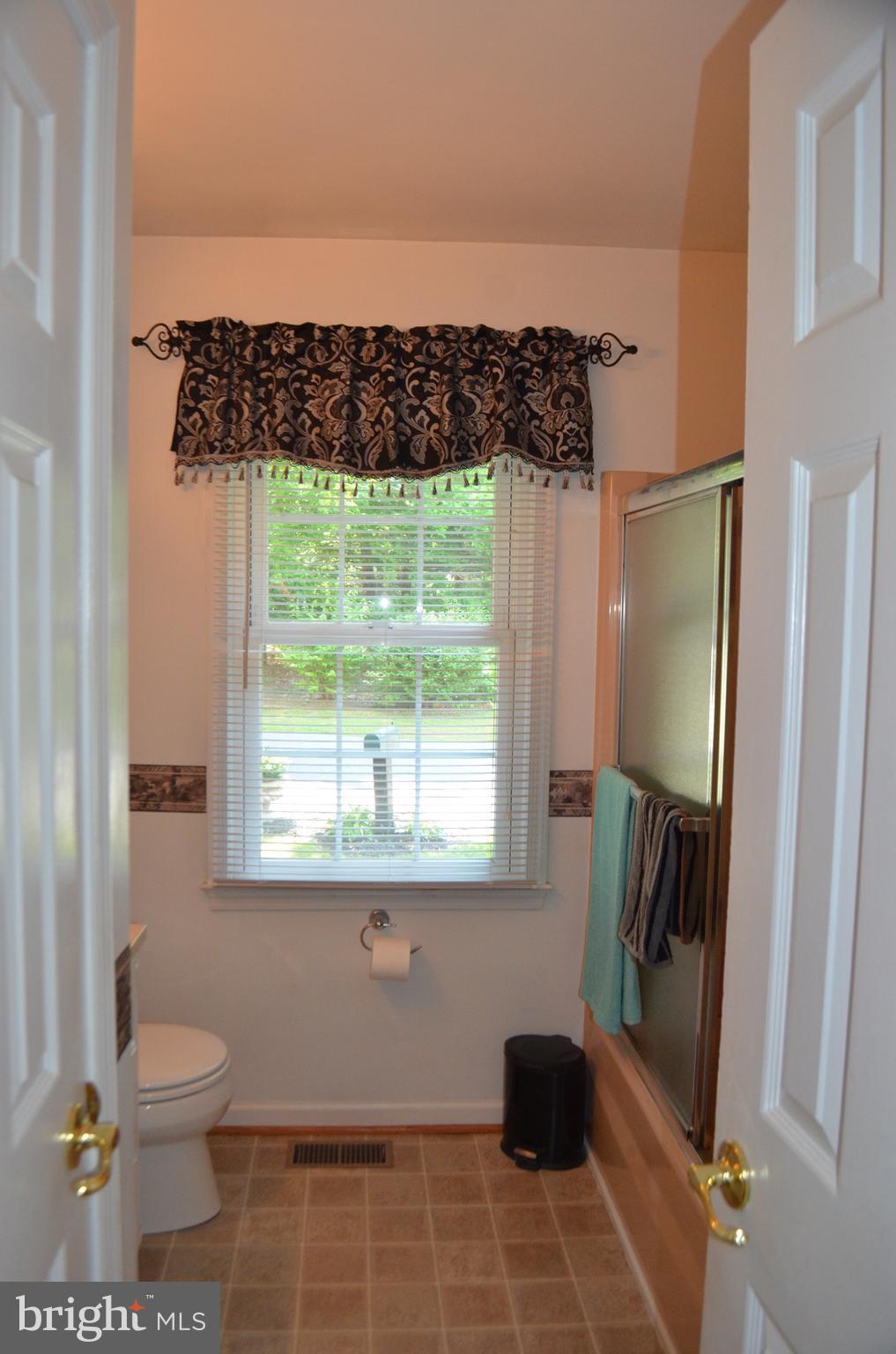 7709 Courthouse Road Spotsylvania, VA 22551 - Photo 13 of 27 Bath