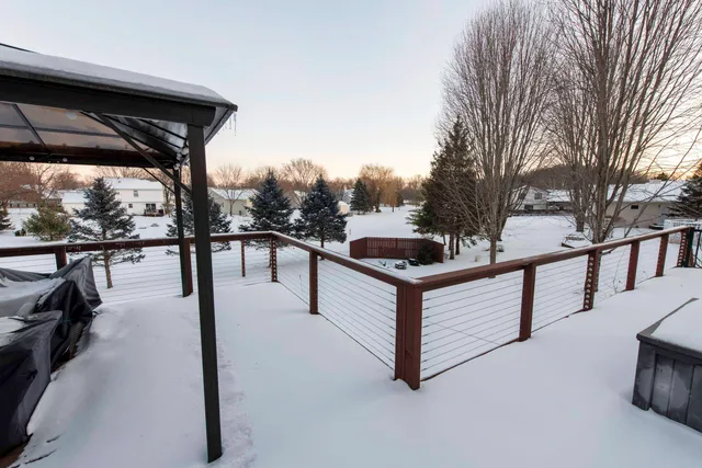 $539,900 | 212 Yarrow Hill Drive, Cottage Grove, WI 53527