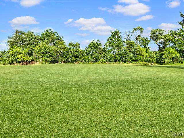 1026 Cressman Road Nazareth, PA 18064 - Photo 3 of 50 Gallery Image 3