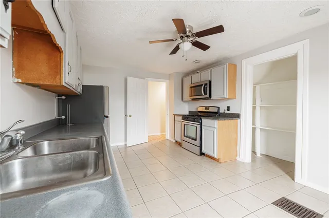 $460,000 | 11-11.5 Linwood Place, Rochester, NY 14607