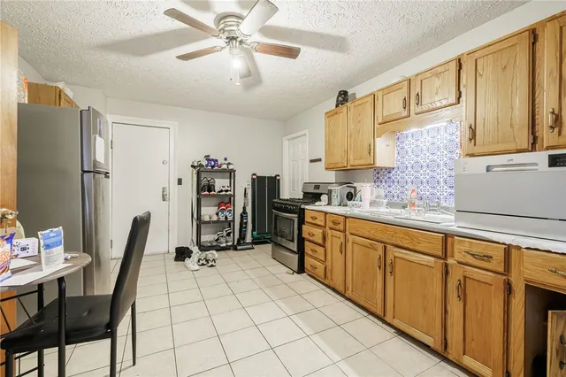 $460,000 | 11-11.5 Linwood Place, Rochester, NY 14607