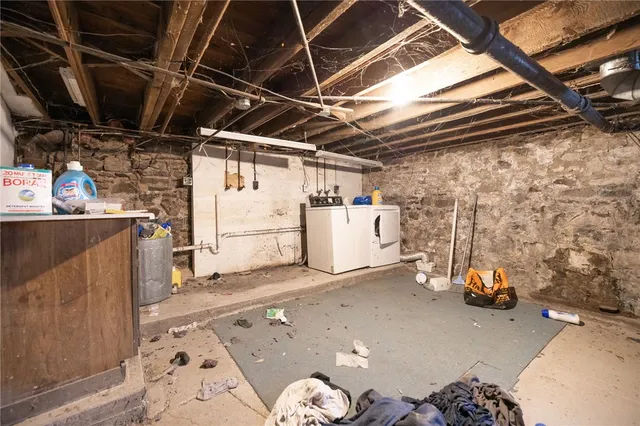 $460,000 | 11-11.5 Linwood Place, Rochester, NY 14607