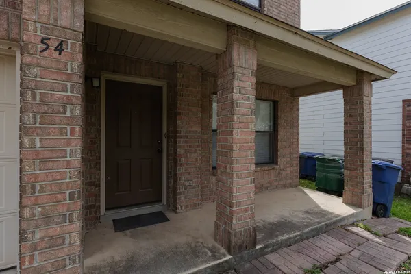$2,300 | 54 Longleaf Coral, San Antonio, TX 78247