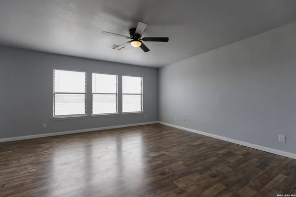 $2,300 | 54 Longleaf Coral, San Antonio, TX 78247