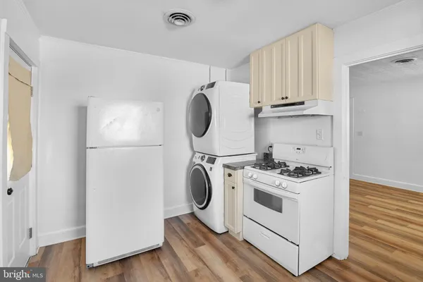 $1,800 | 15 Sycamore Avenue, Easton, MD 21601