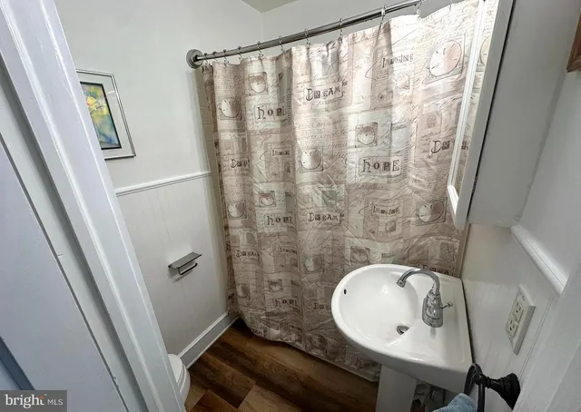 $1,975 | 15 Sycamore Avenue, Easton, MD 21601