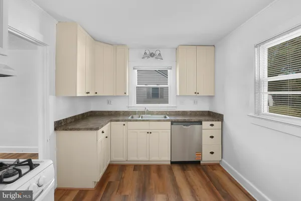 $1,800 | 15 Sycamore Avenue, Easton, MD 21601