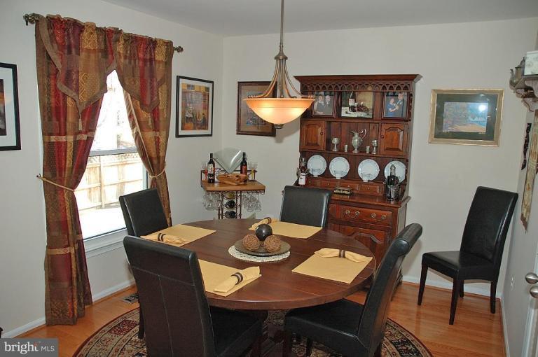8809 Hayload Court Springfield, VA 22153 - Photo 4 of 20 Dining Room