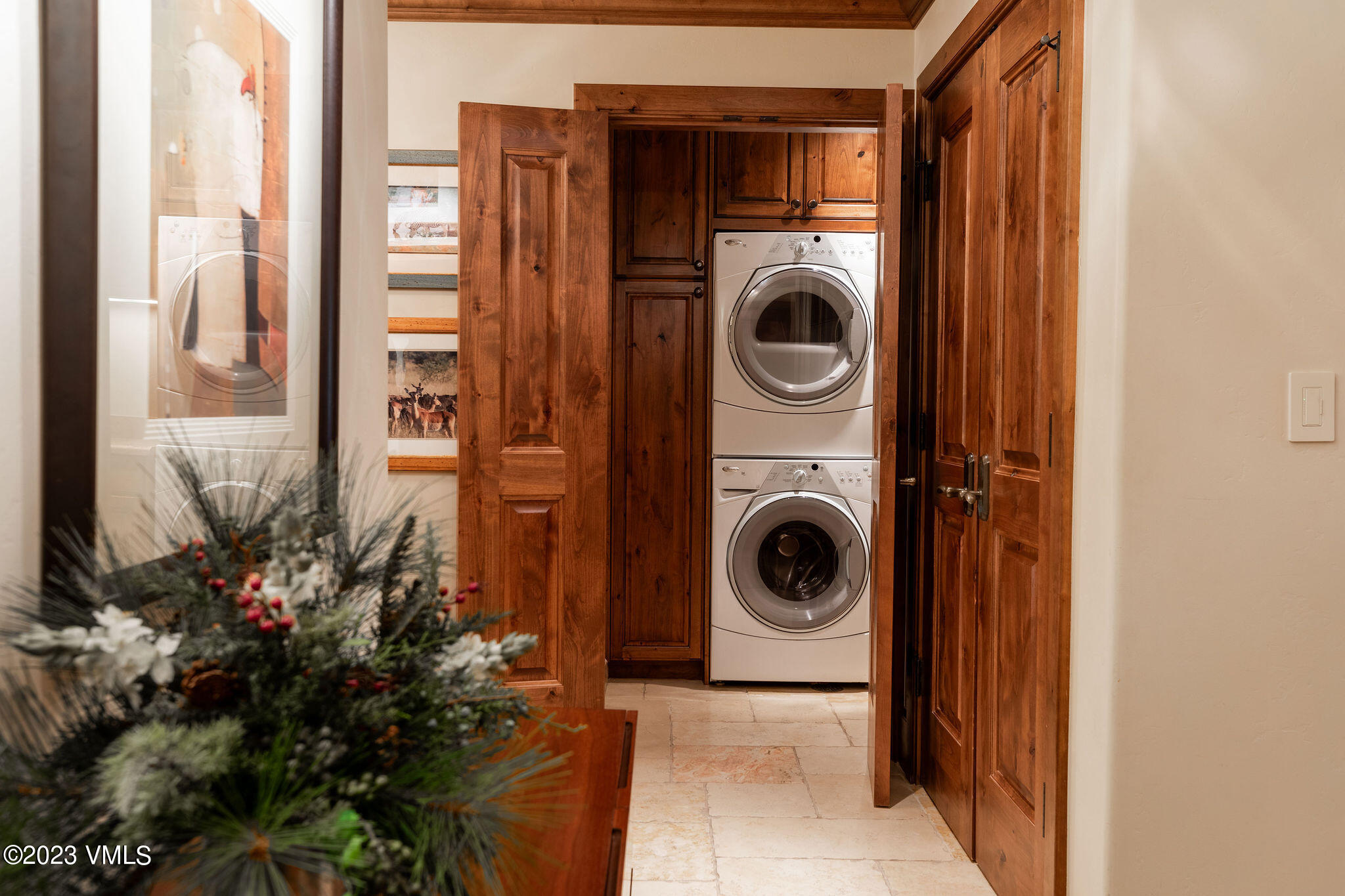 434 South Frontage Road East, Unit 202 Vail, CO 81657 - Photo 20 of 25 vail_mtn_view_202_interior_laundry