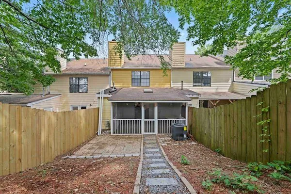 $1,850 | 6003 Pat Mell Place Southeast, Smyrna, GA 30080