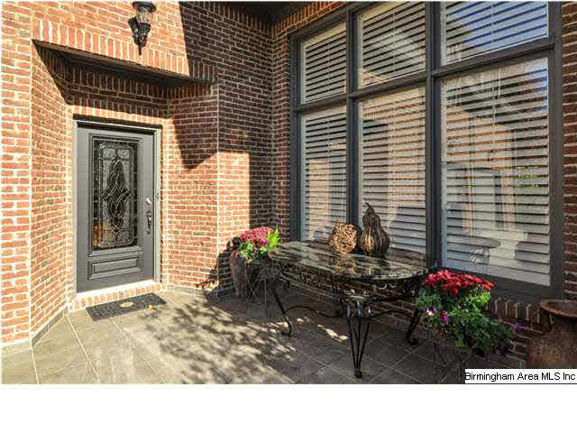 5772 Chestnut Trace Birmingham, AL 35244 - Photo 2 of 32