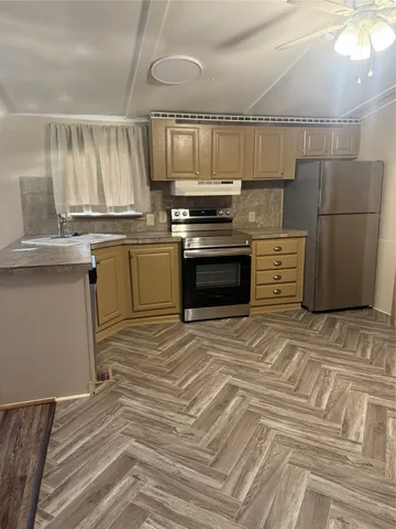 $1,400 | 10 Southwood Shores Drive, Coldspring, TX 77331