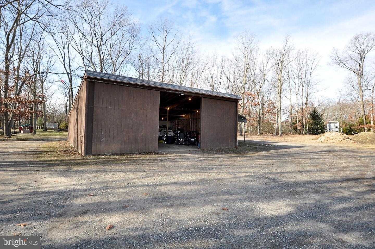 330 Pricketts Mill Road Tabernacle, NJ 08088 - Photo 5 of 35 40' x 40' Barn
