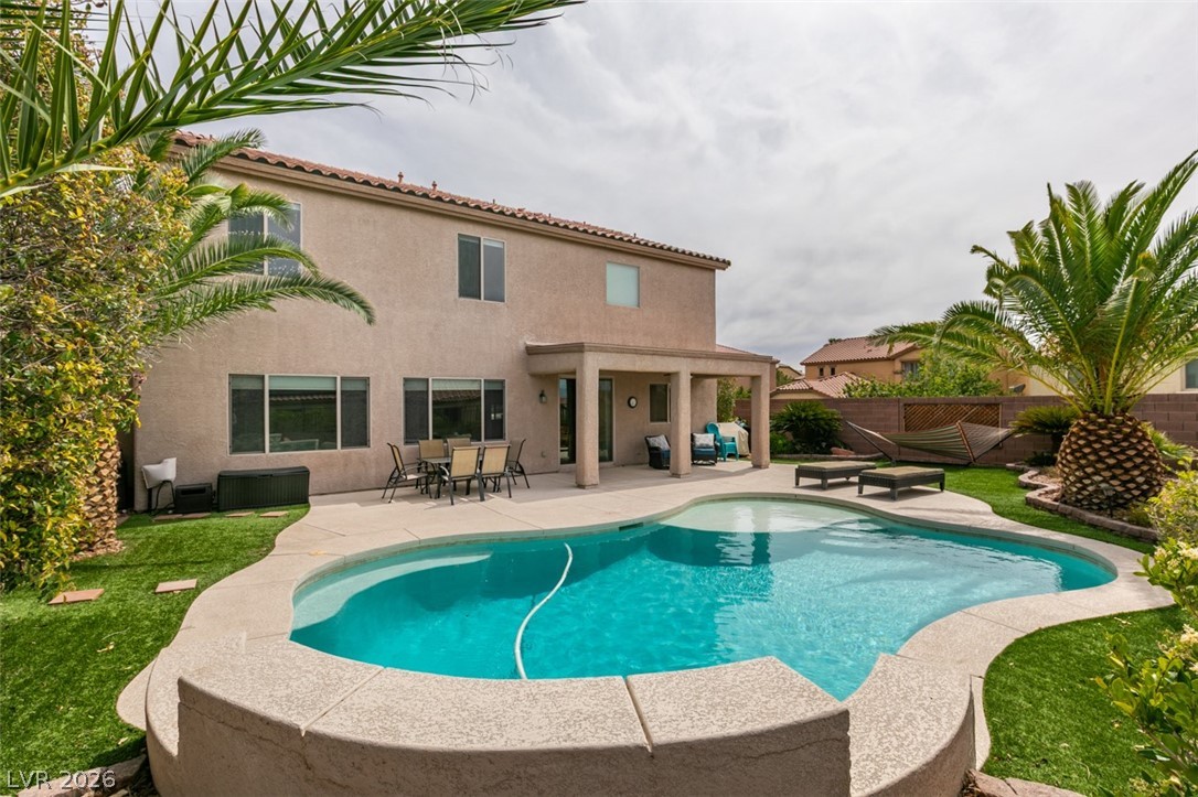 Come splash into your new home!